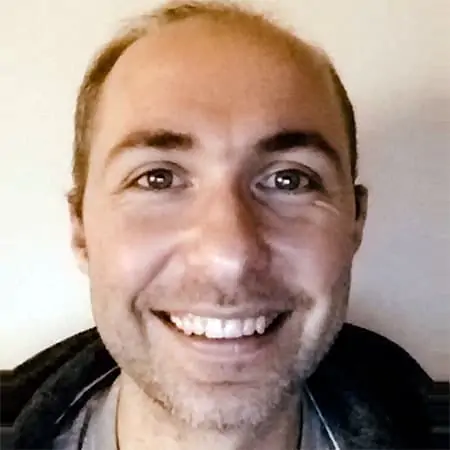 Luke Deszczulka co-founder at massagegunadvice.com