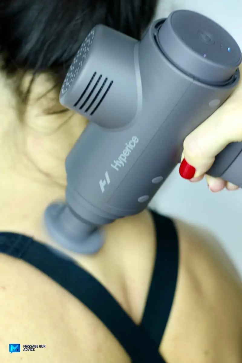 Shoulder Pain Massage Using Hypervolt 2